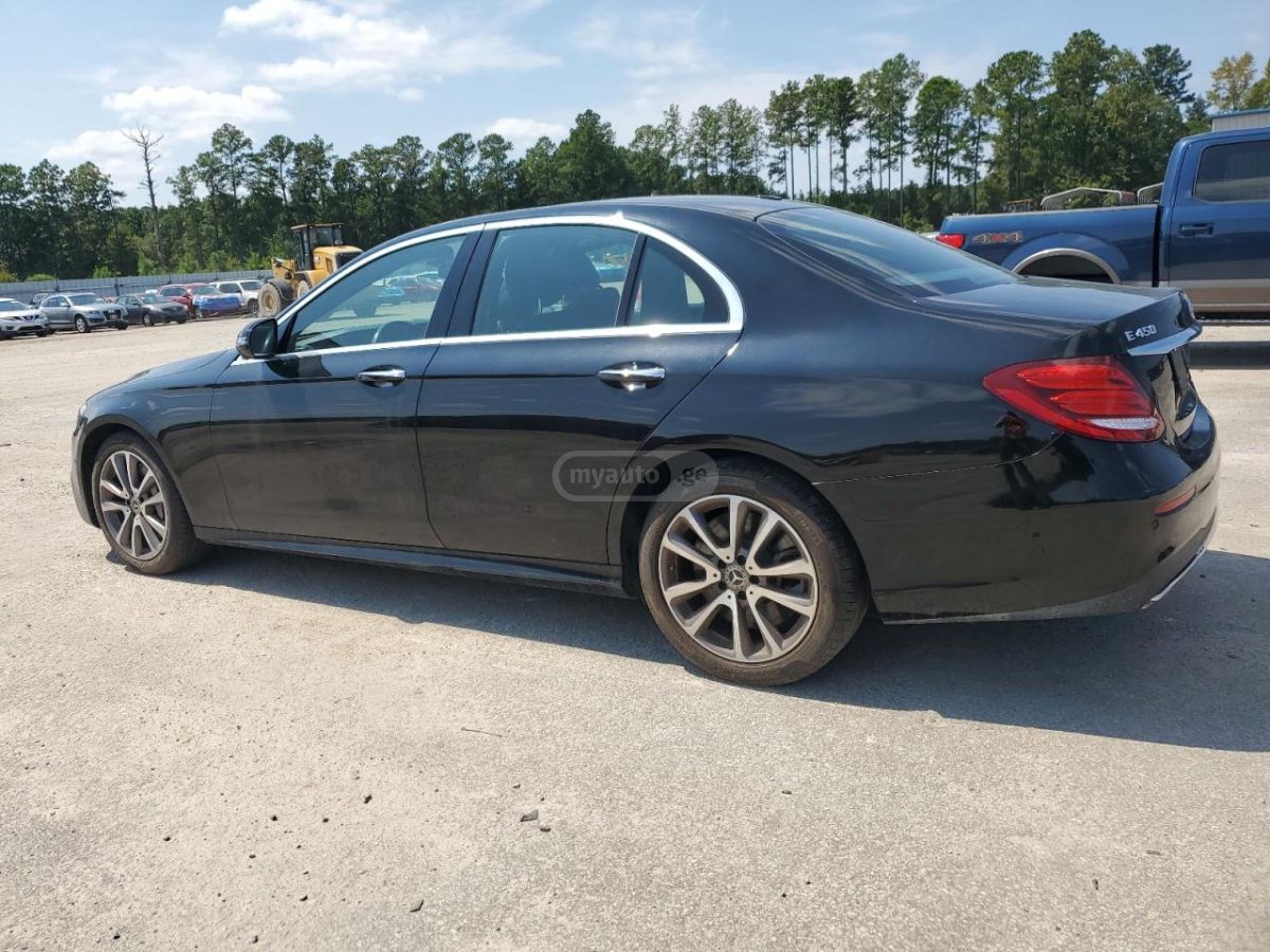 Mercedes-Benz GLE 450 2020 — photo 2