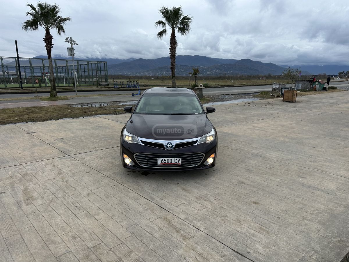 Toyota Avalon 2013 — photo 2