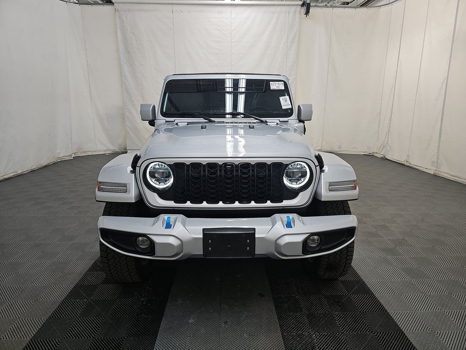 Jeep Wrangler 2024 — photo 2