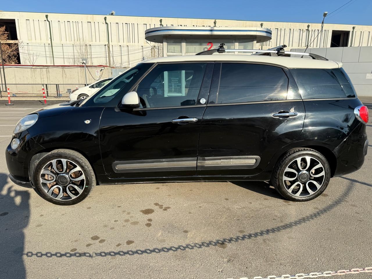 Fiat 500L 2014 — photo 2
