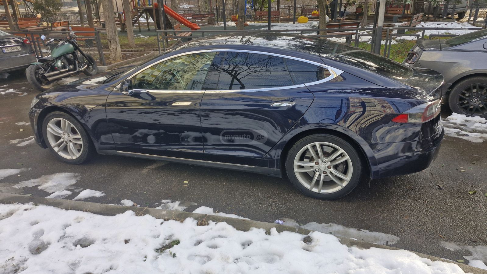 Tesla Model S 2013 — photo 2