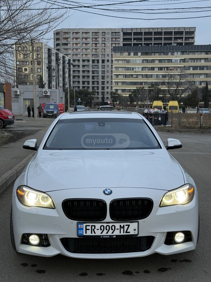 BMW 528 2015 — photo 2