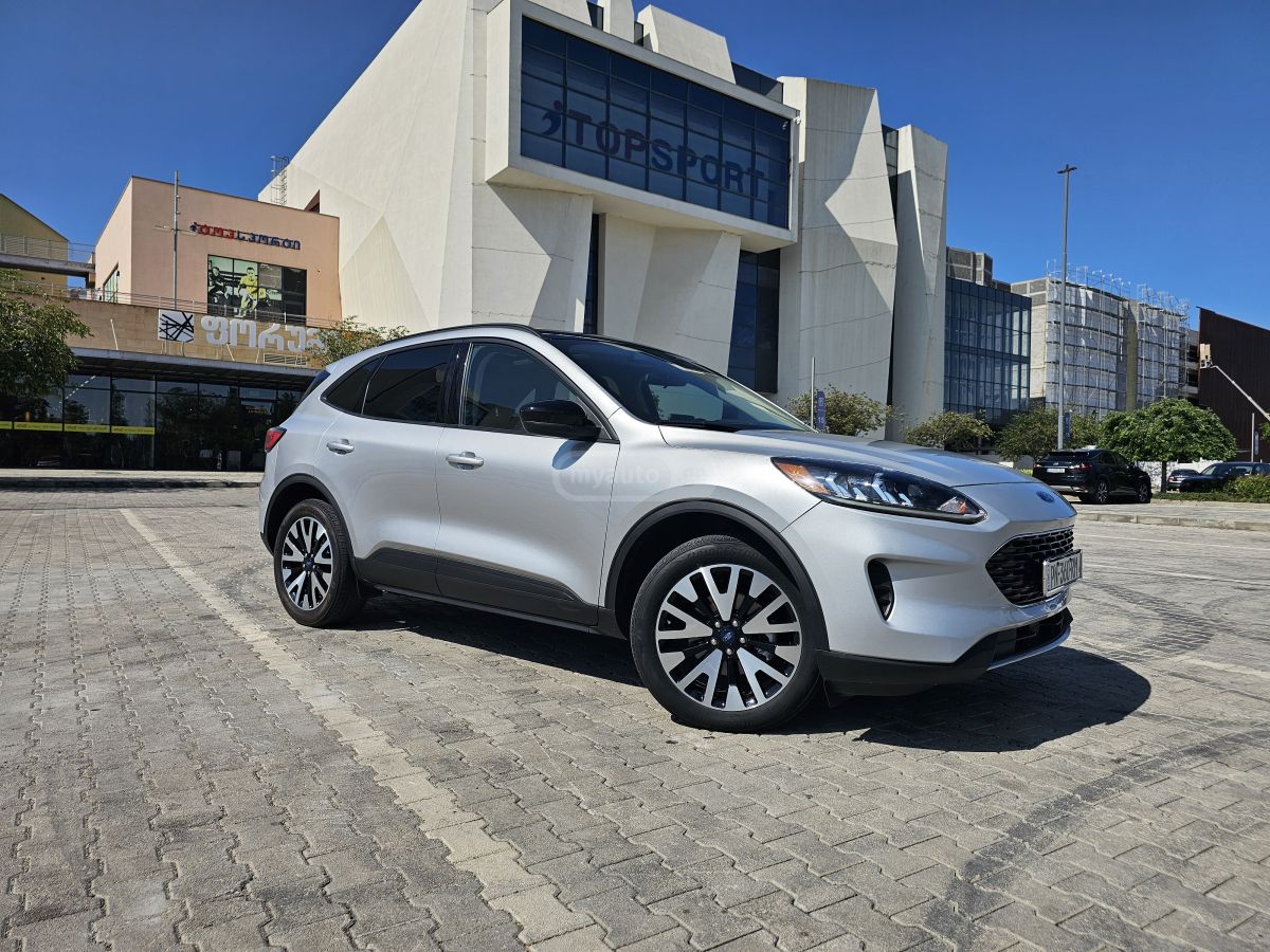 Ford Escape 2020 — photo 2