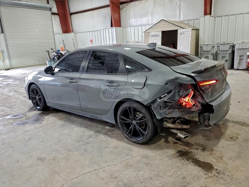 Honda Civic 2025 — photo 2