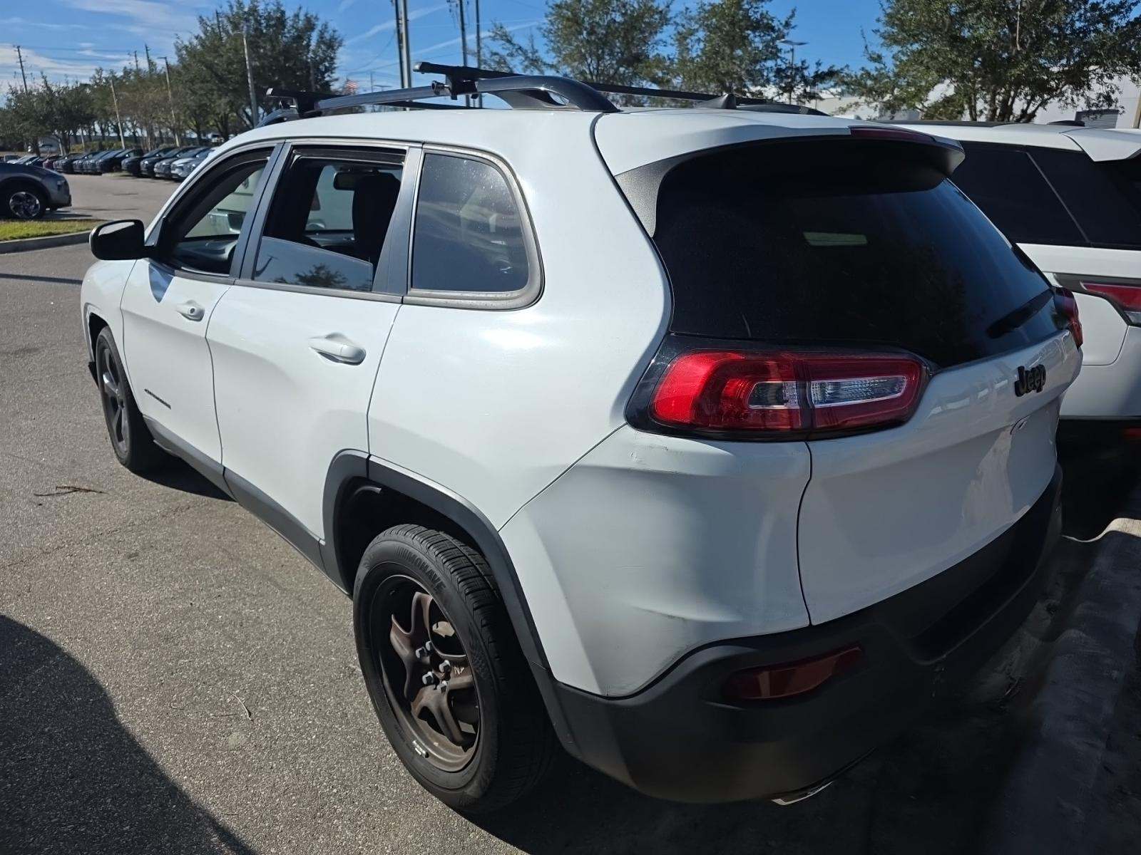 Jeep Cherokee 2016 — photo 2