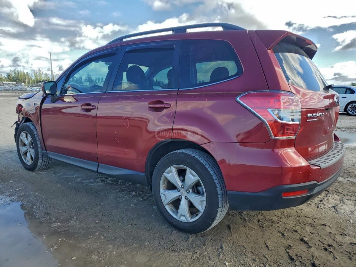 Subaru Forester 2016 — photo 2