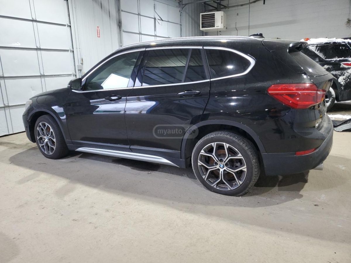 BMW X1 2021 — photo 2