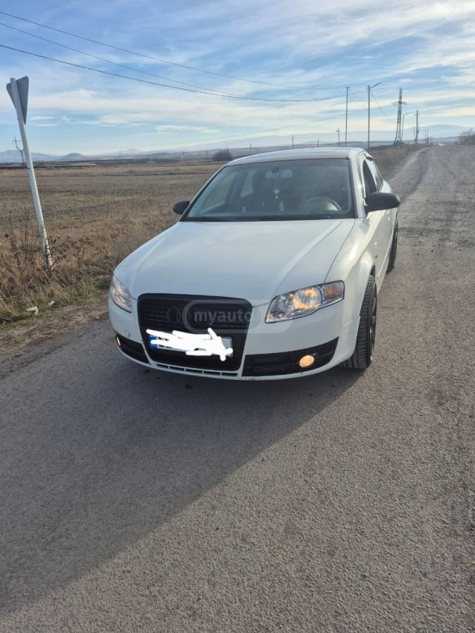 Audi A4 2005 — photo 2