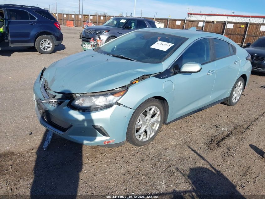 Chevrolet Volt 2018 — photo 2
