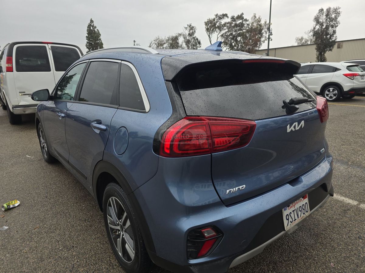 Kia Niro 2022 — photo 2