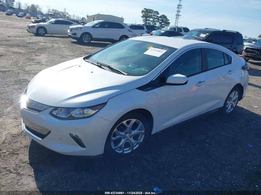 Chevrolet Volt 2017 — photo 2