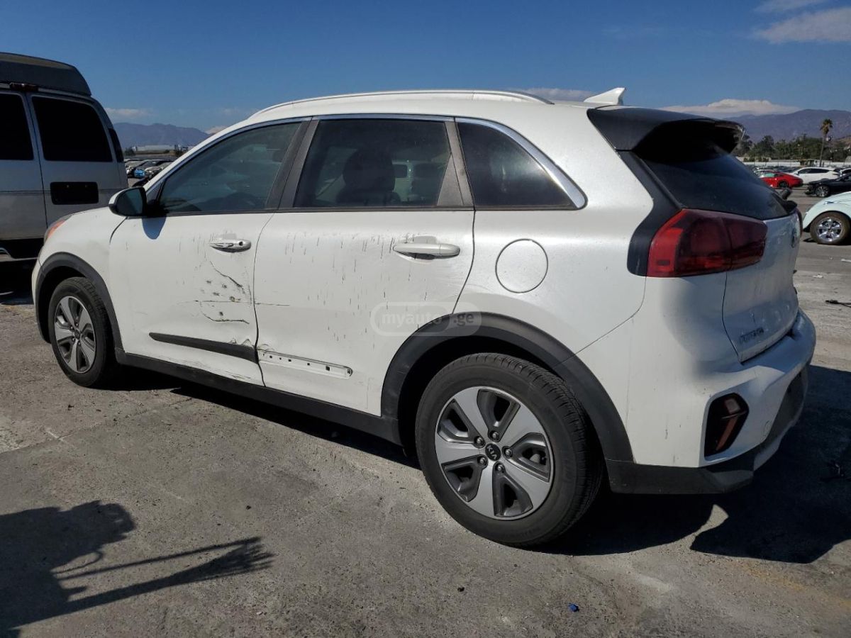 Kia Niro 2020 — photo 2