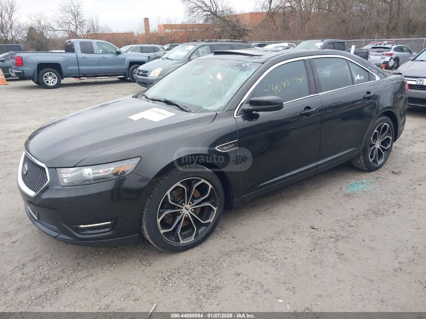 Ford Taurus 2015 — photo 2