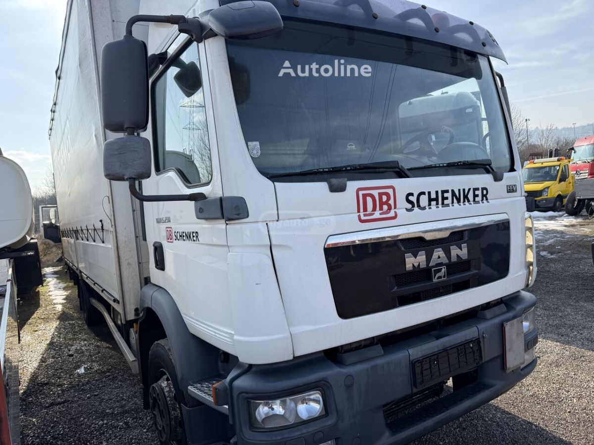Isuzu 26.364 2012 — photo 2