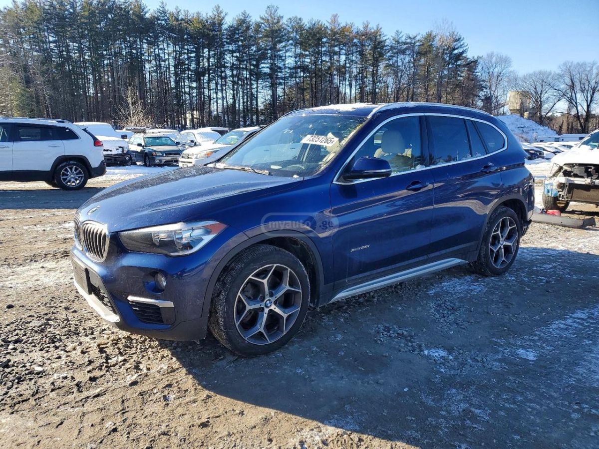 BMW X1
