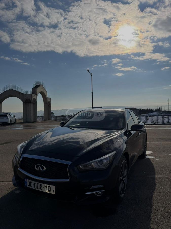 Infiniti Q 50 2014 — photo 2