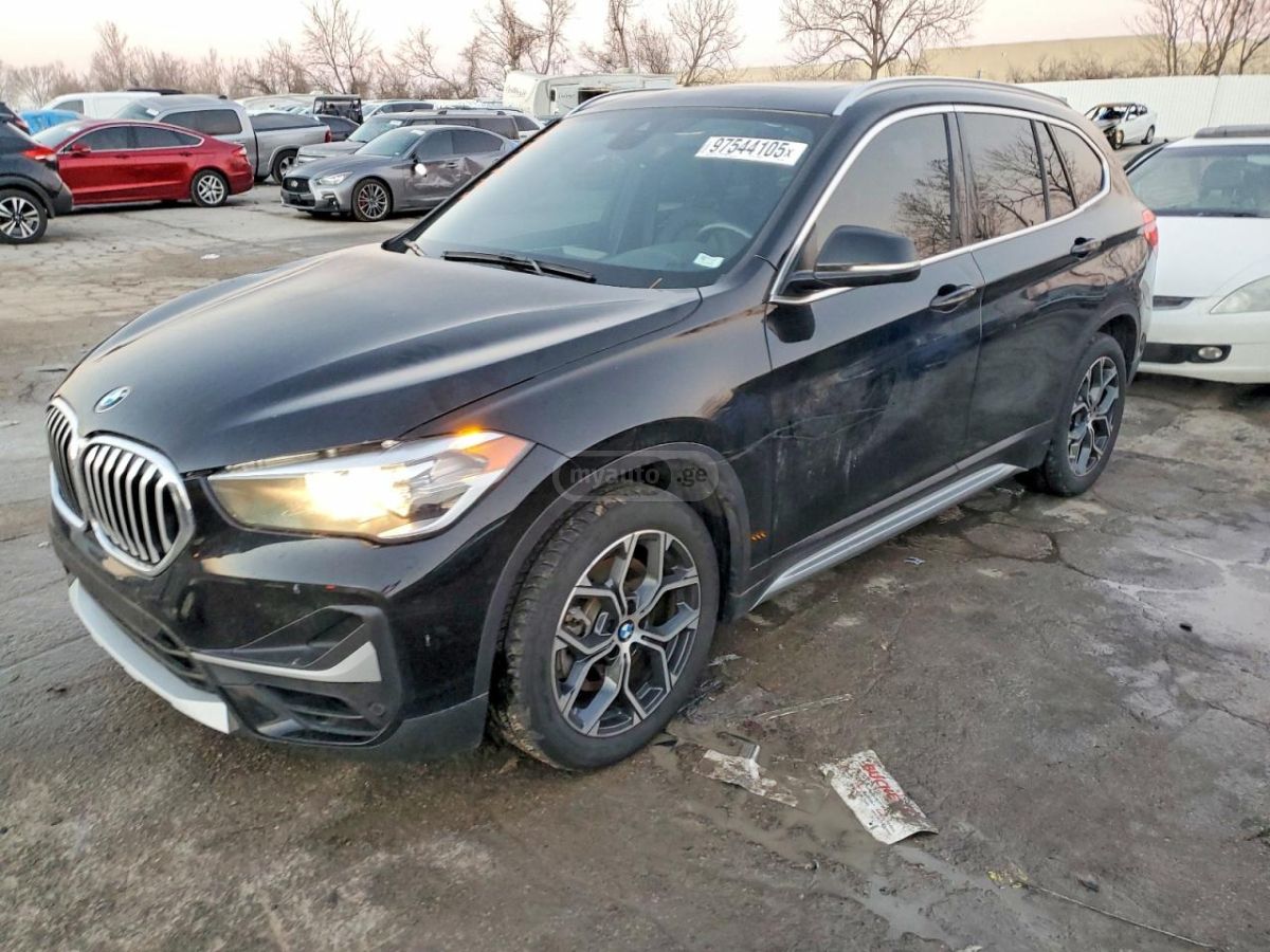 BMW X1
