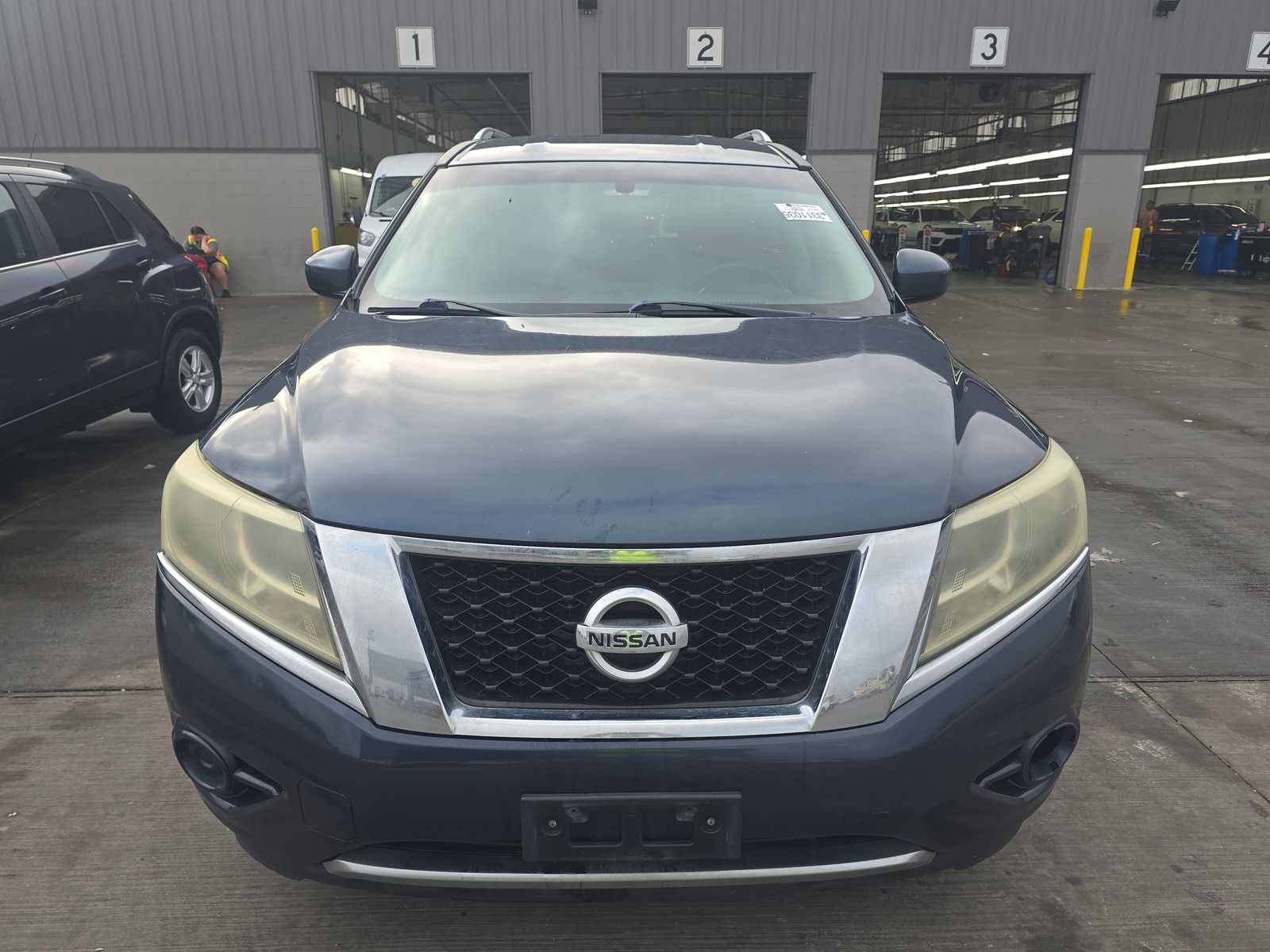 Nissan Pathfinder 2015 — photo 2