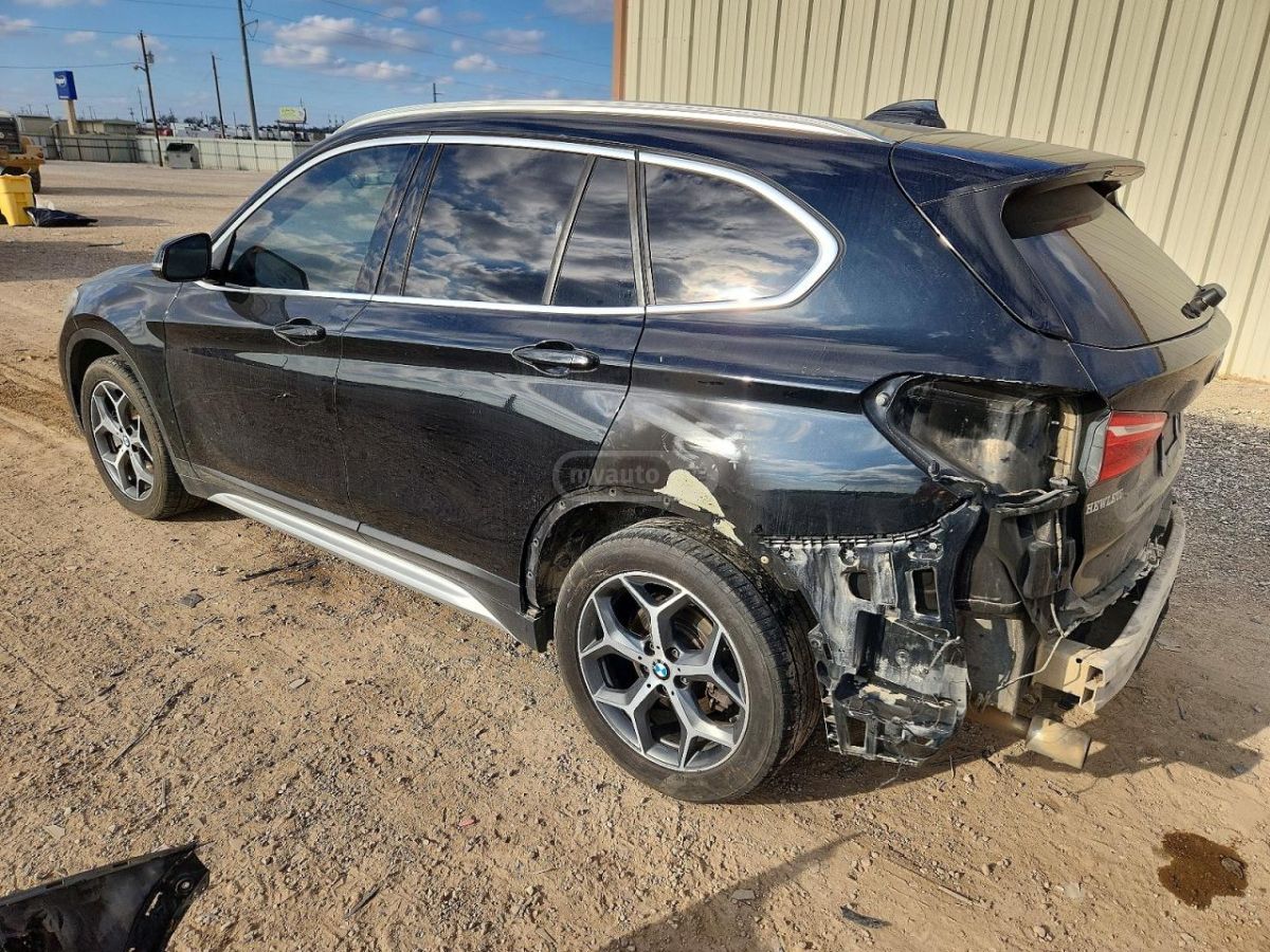 BMW X1 2018 — photo 2