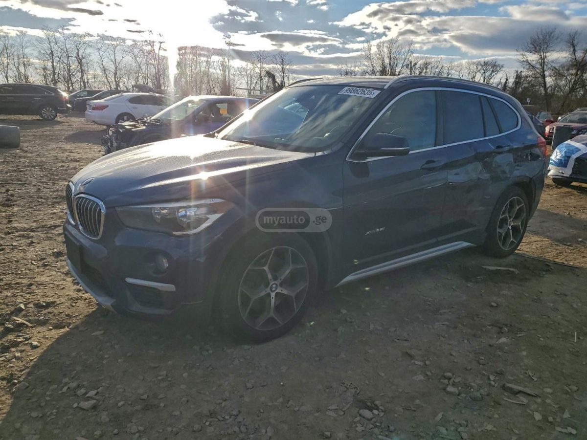 BMW X1
