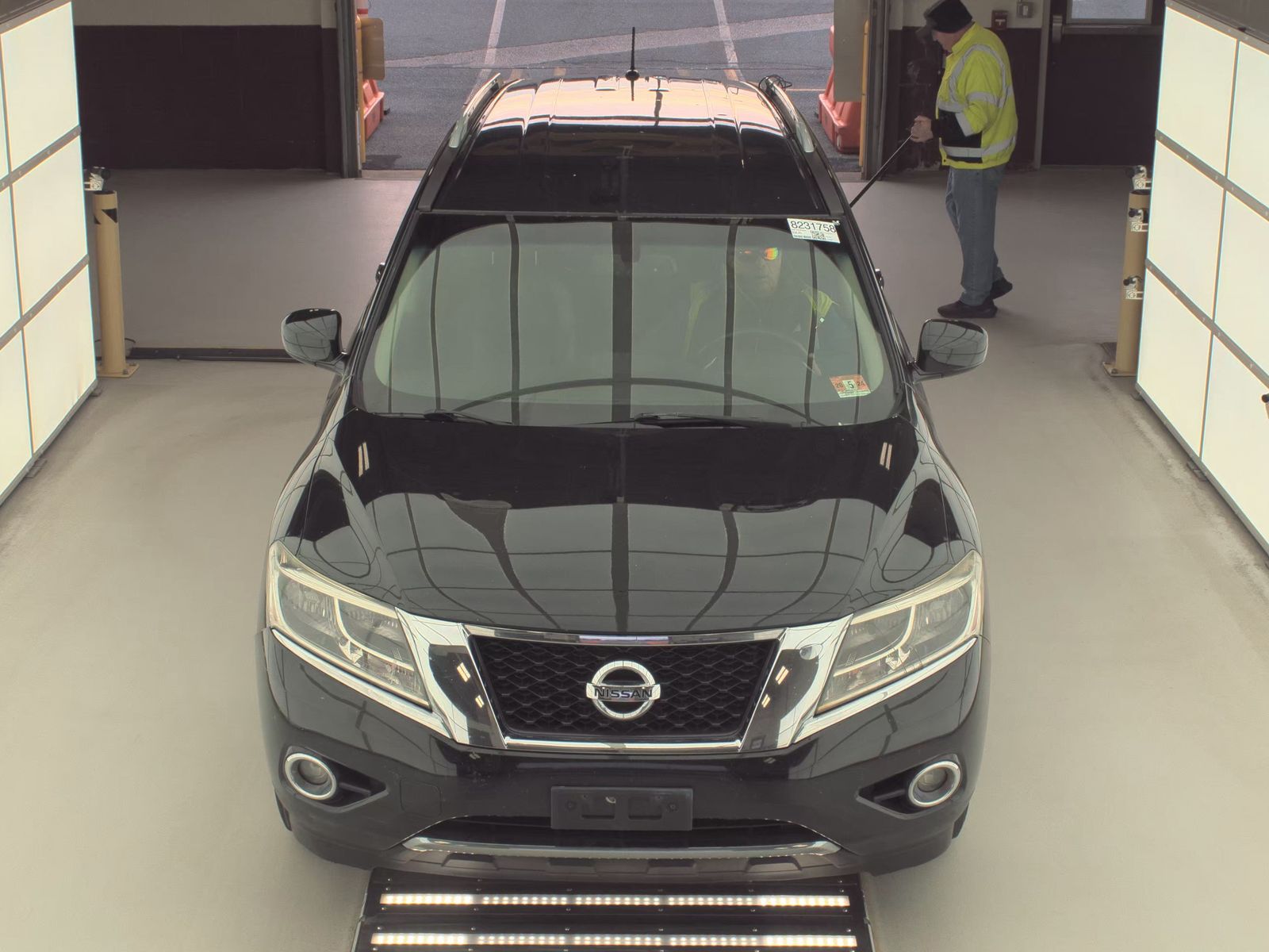 Nissan Pathfinder 2014 — photo 2