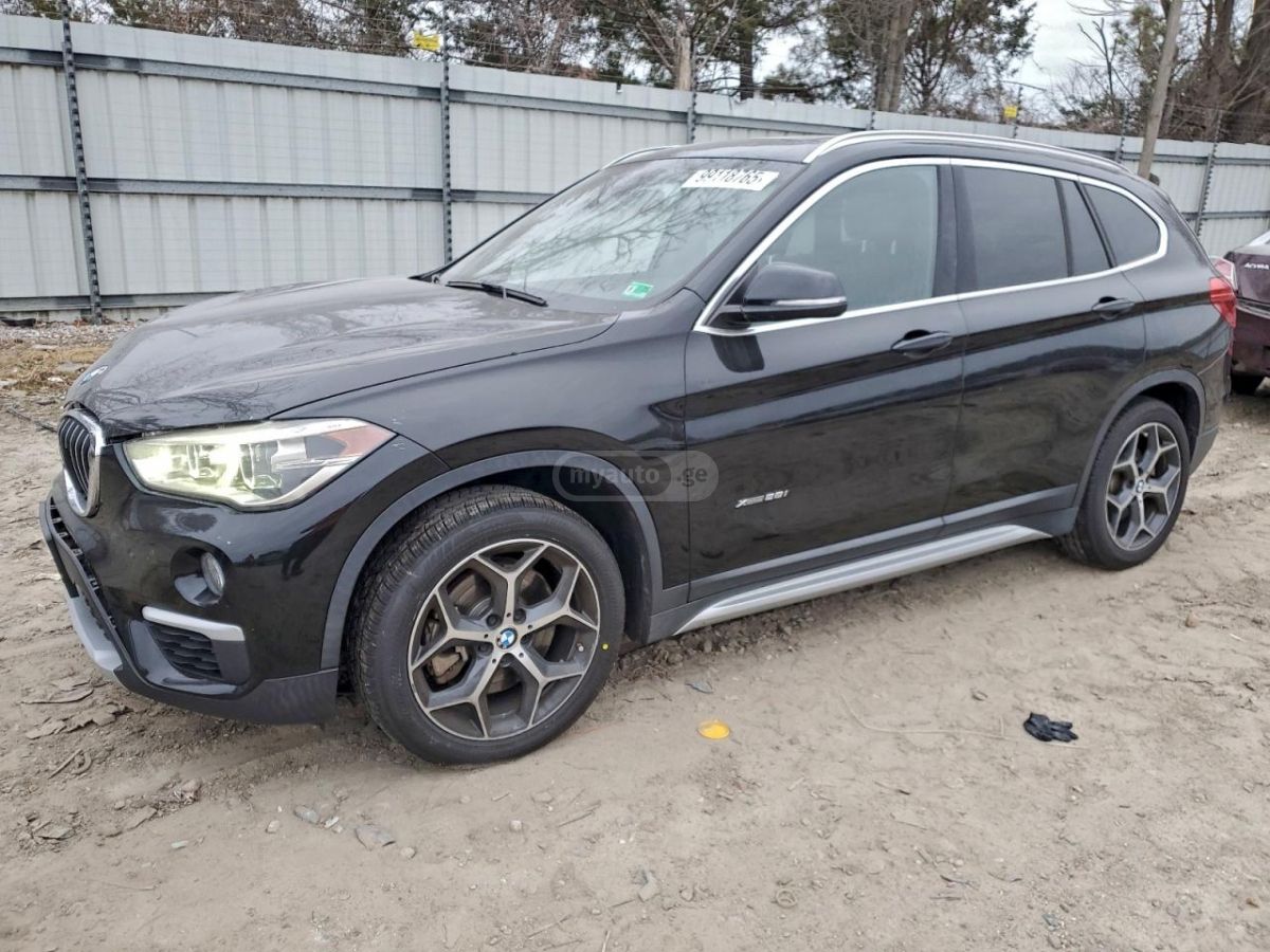 BMW X1