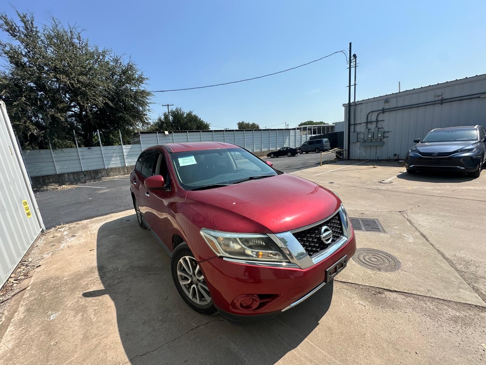 Nissan Pathfinder 2014 — photo 2