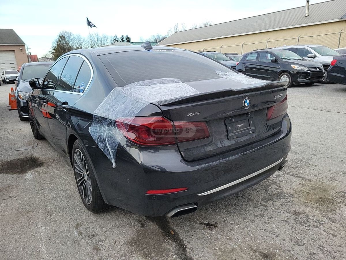 BMW 540 2017 — photo 2