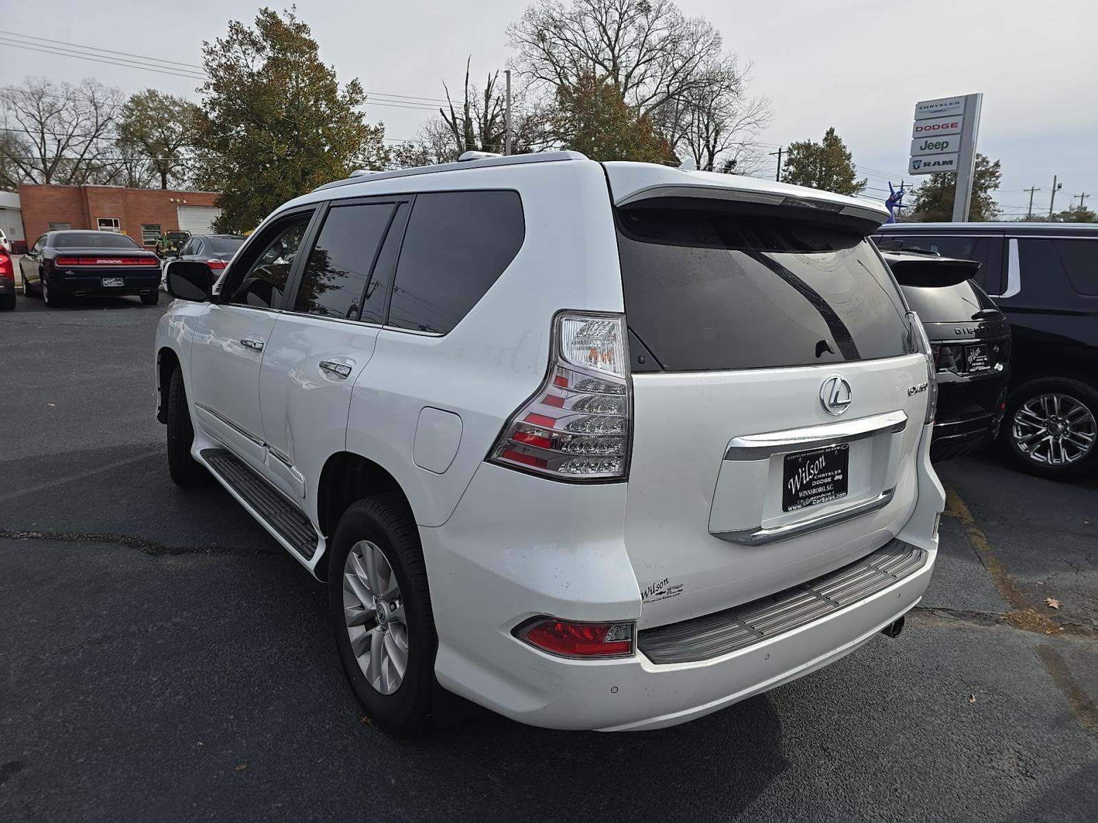 Lexus GX 460 2014 — photo 2