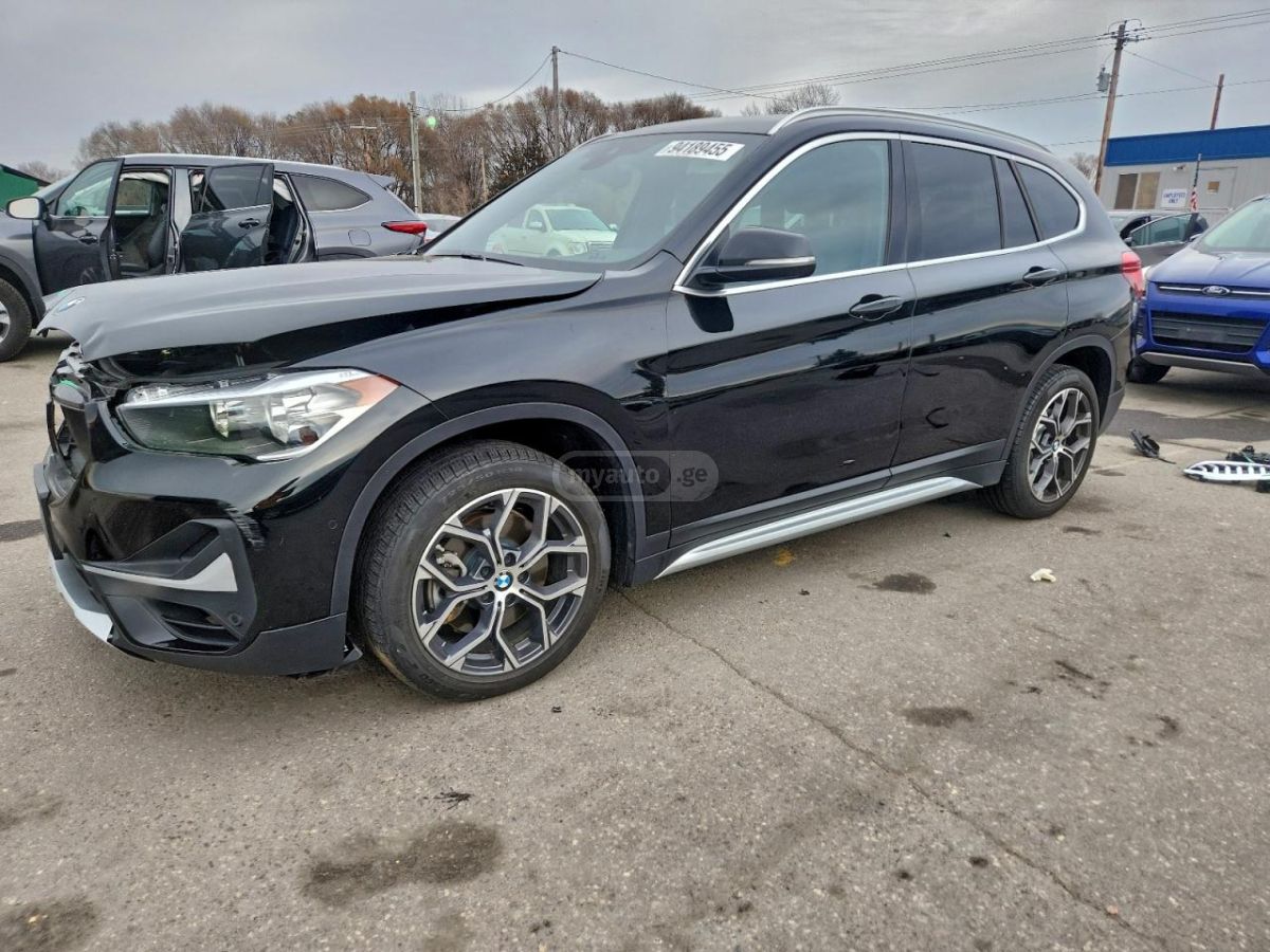 BMW X1
