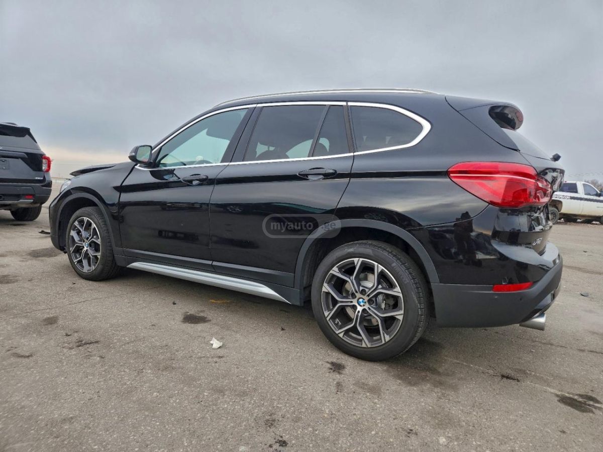 BMW X1 2021 — photo 2