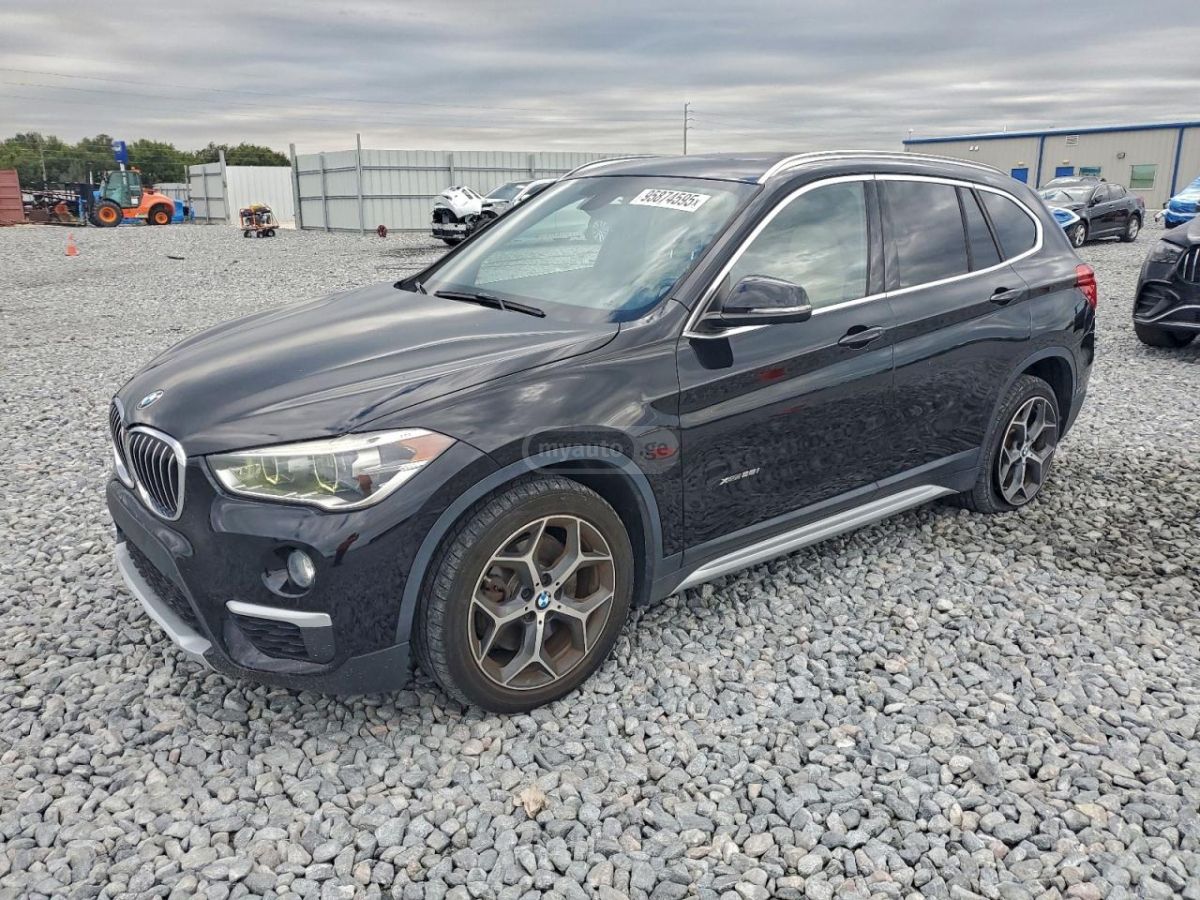 BMW X1
