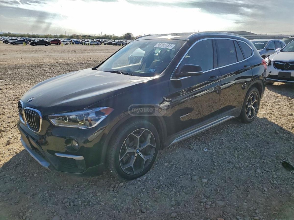 BMW X1