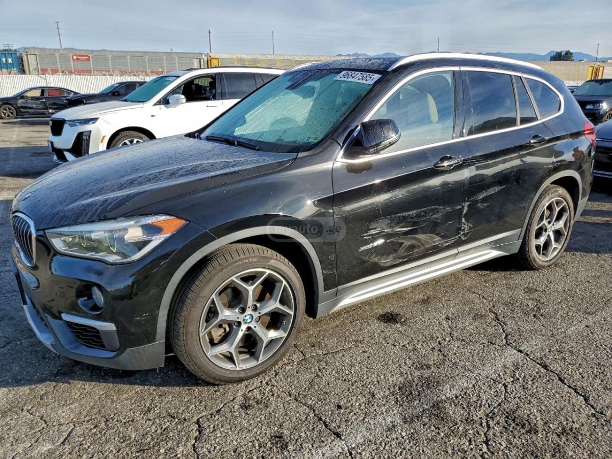 BMW X1