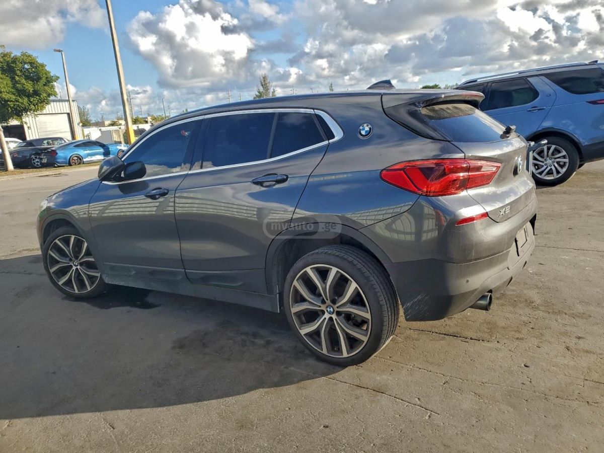 BMW X2 2020 — photo 2