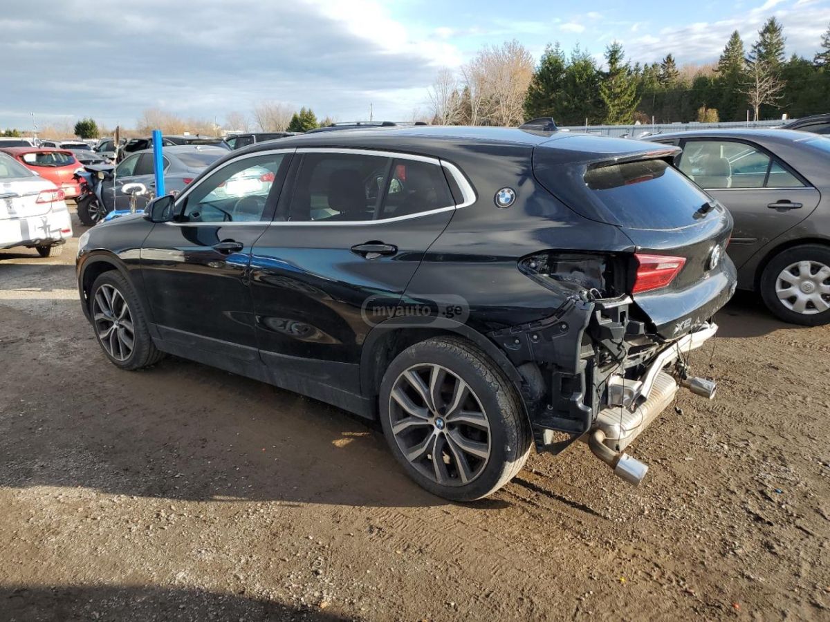 BMW X2 2020 — photo 2