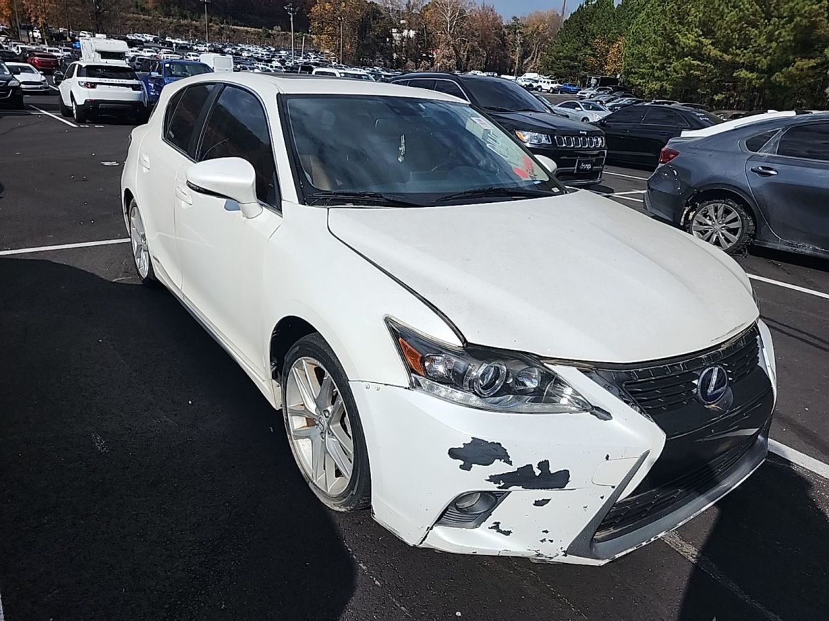 Lexus CT 200 h 2015 — photo 2