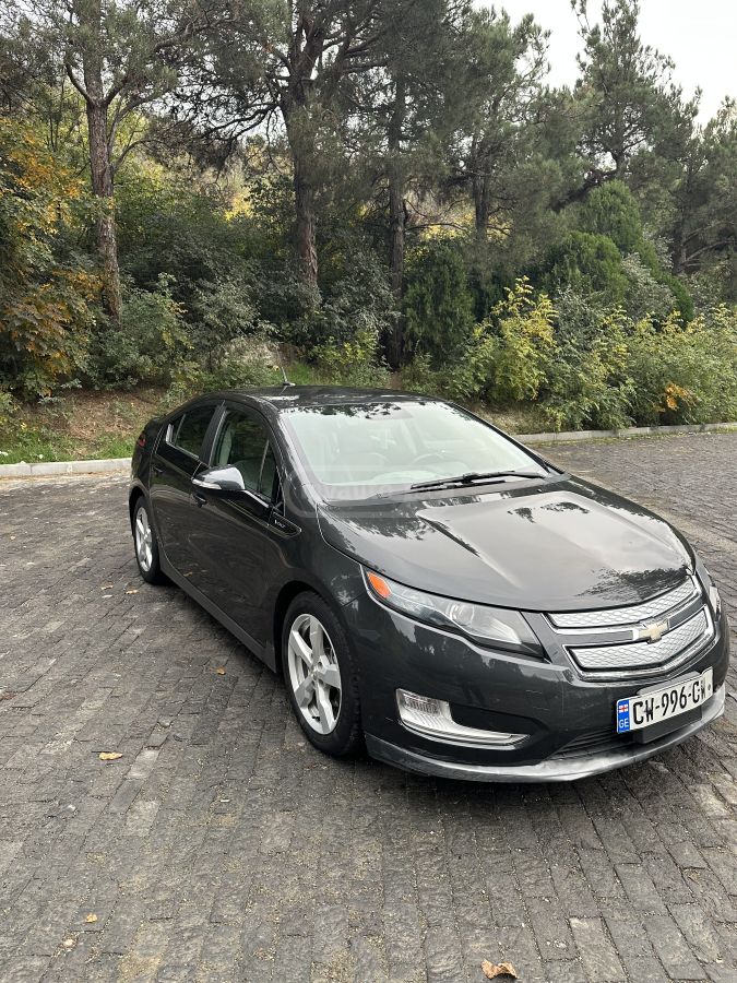Chevrolet Volt 2014 — photo 2