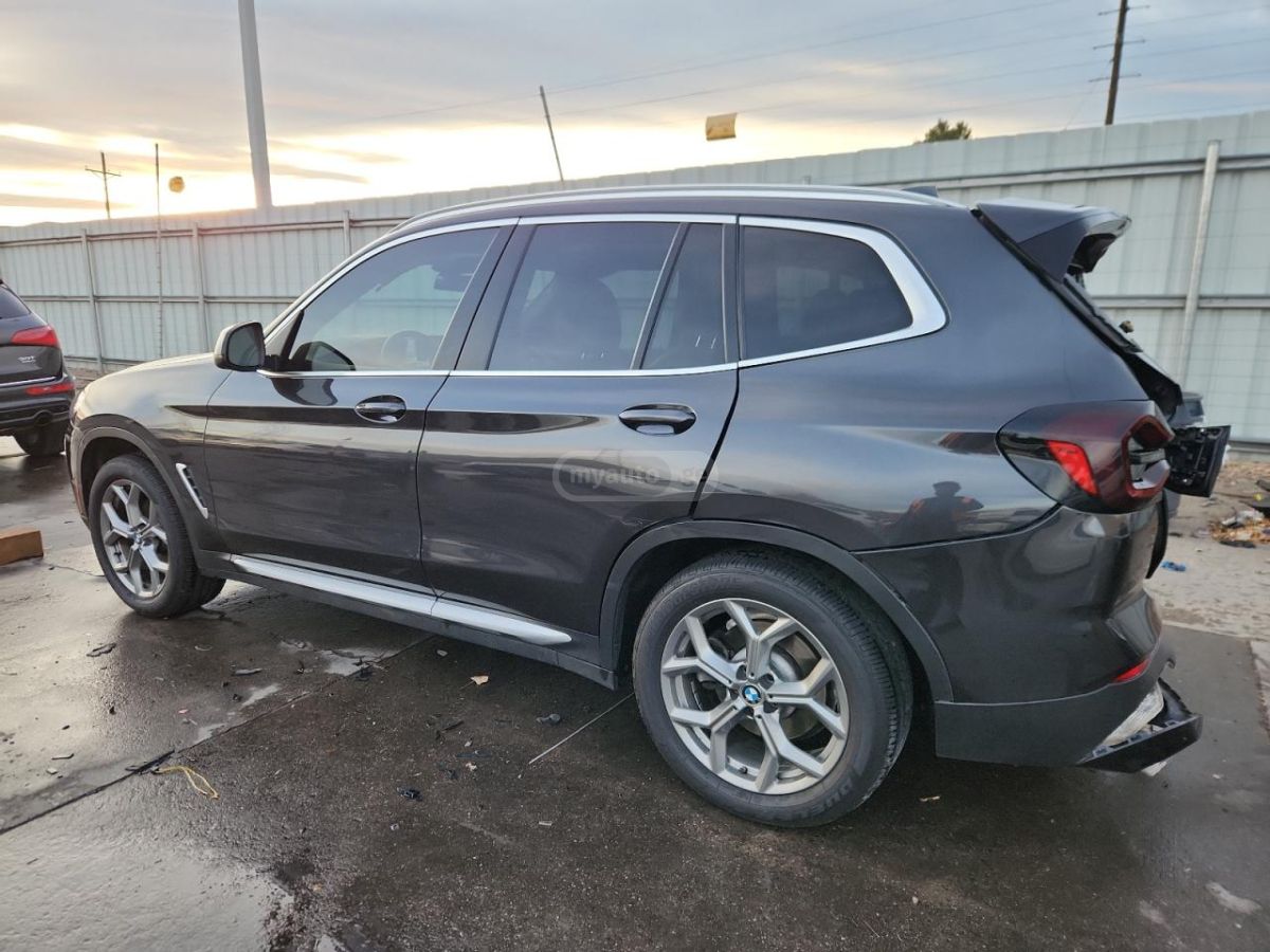 BMW X3 2022 — photo 2