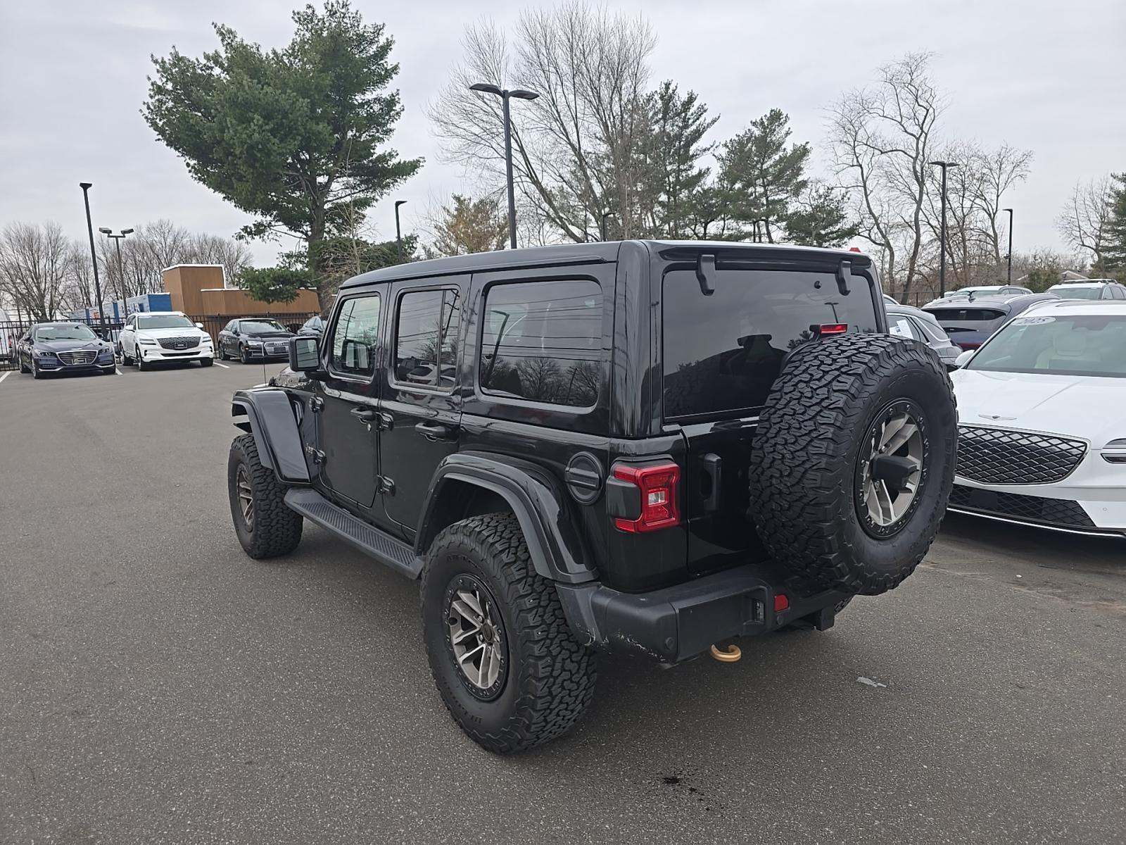 Jeep Wrangler 2024 — photo 2