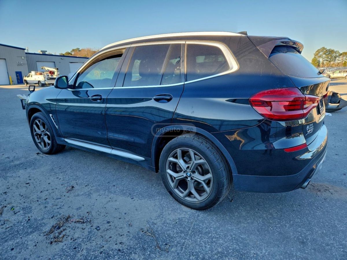 BMW X3 2021 — photo 2