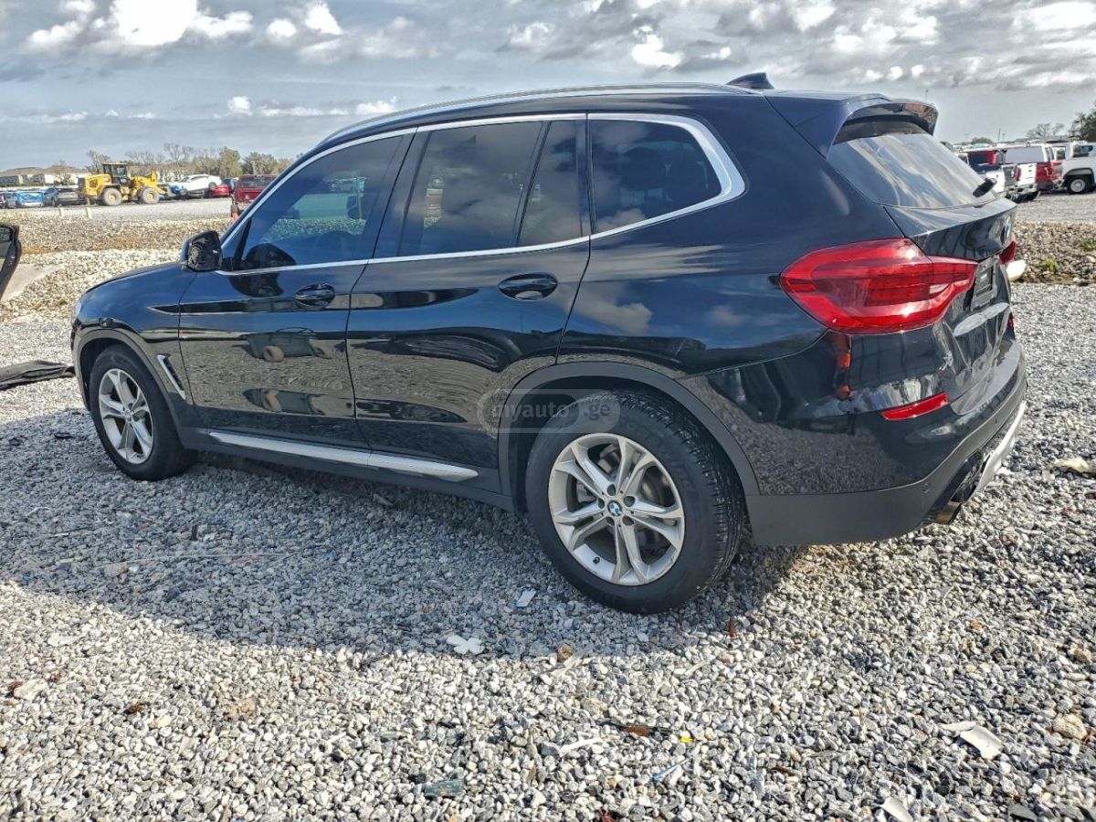 BMW X3 2019 — photo 2