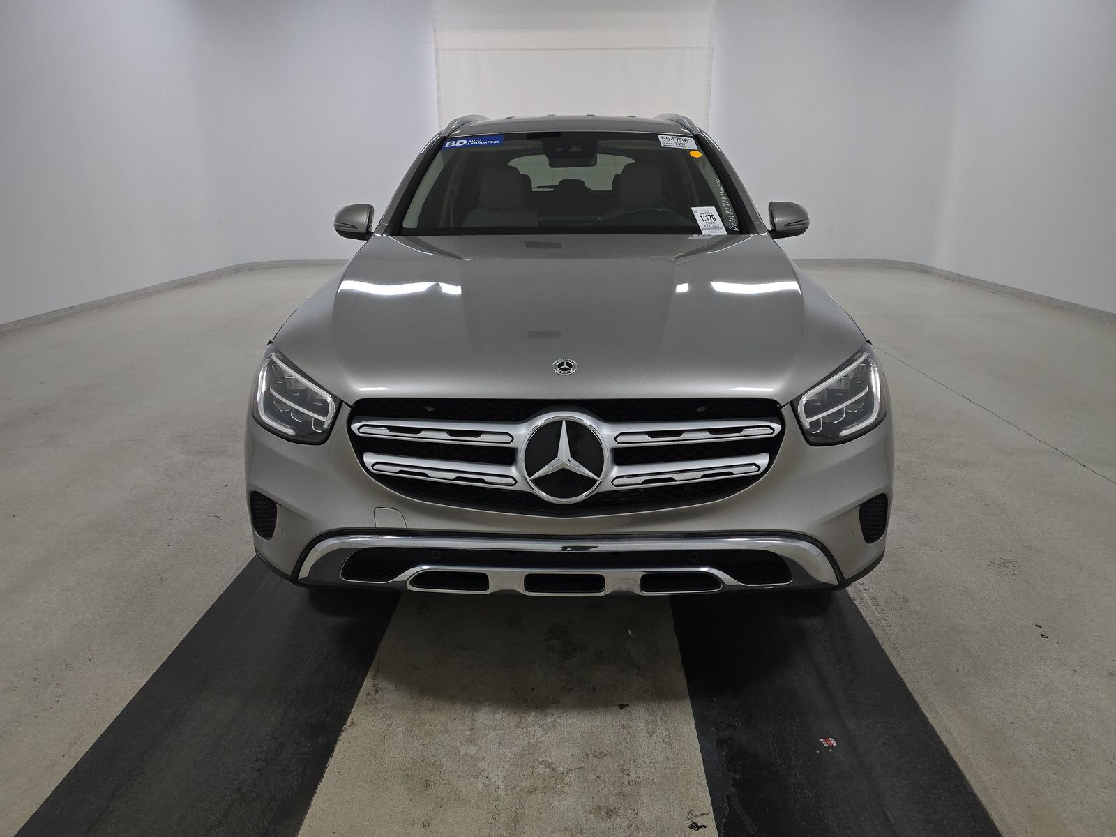 Mercedes-Benz GLC 300 2022 — photo 2
