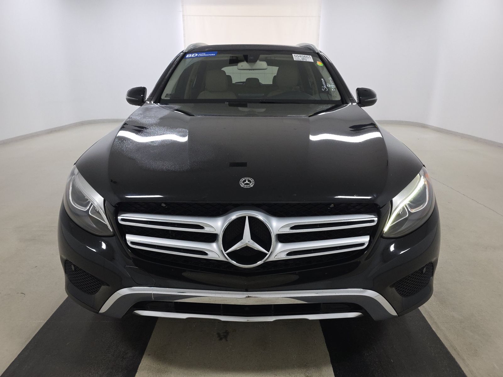 Mercedes-Benz GLC 300 2019 — photo 2