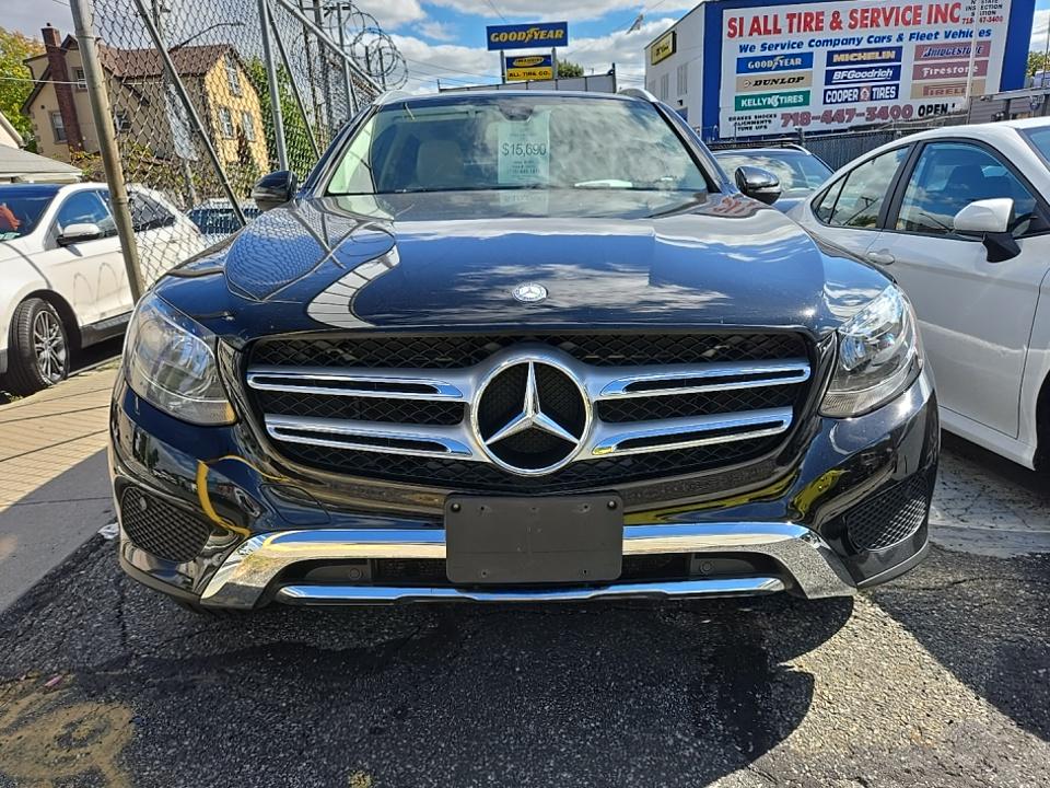 Mercedes-Benz GLC 300 2017 — photo 2