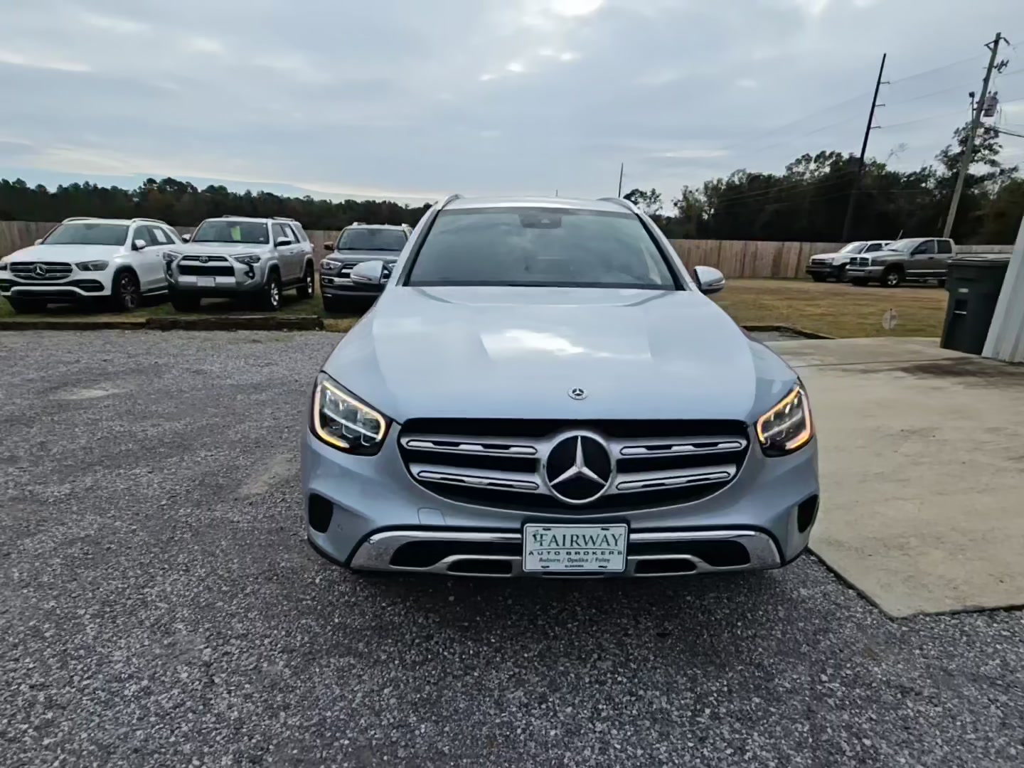 Mercedes-Benz GLC 300 2022 — photo 2