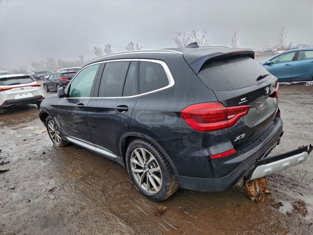 BMW X3 2019 — photo 2