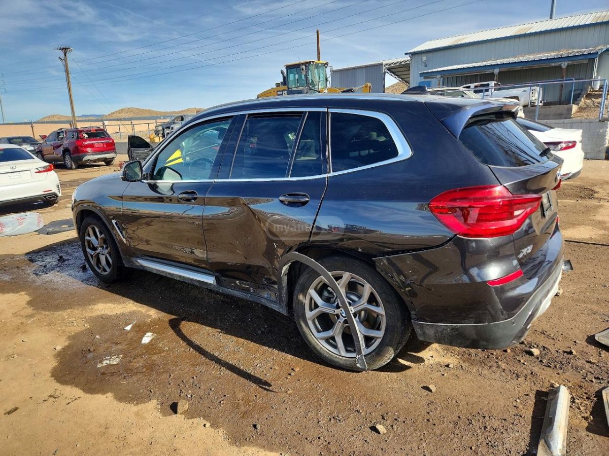 BMW X3 2020 — photo 2