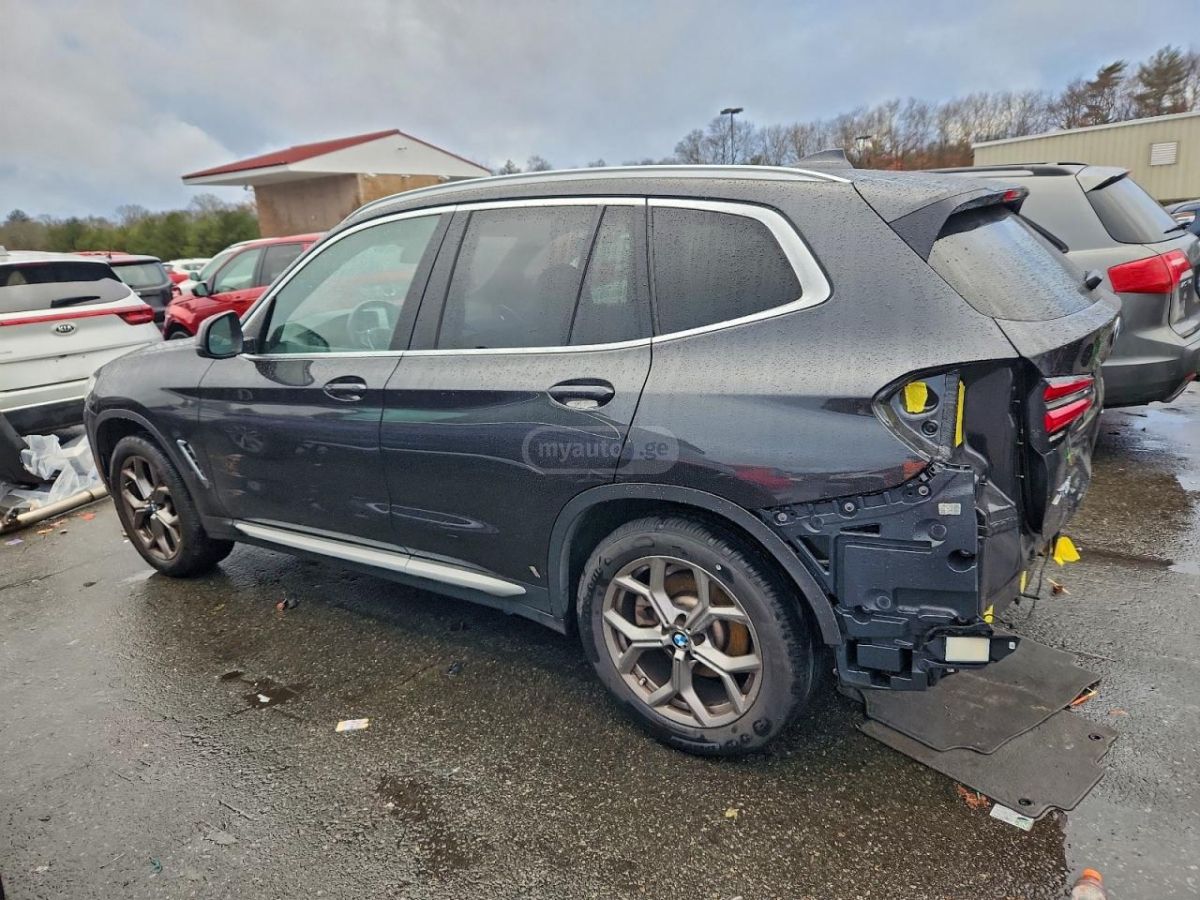 BMW X3 2022 — photo 2