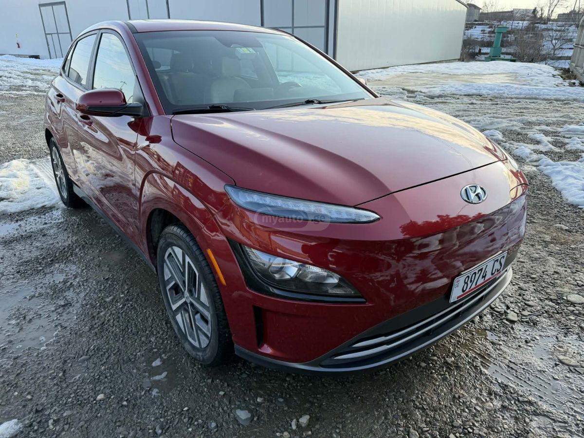 Hyundai Kona 2023 — photo 2